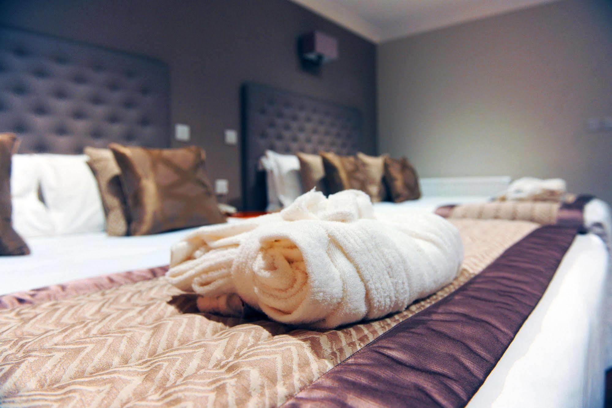 Stoke By Nayland Hotel, Golf & 4*